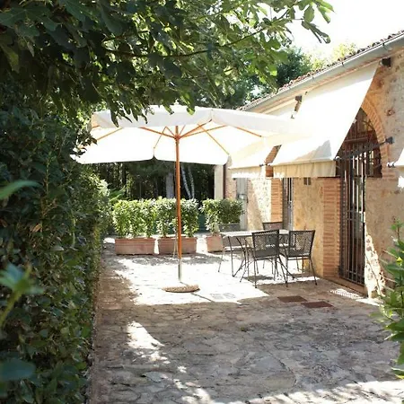 Il Colombaio Winery & Rooms Monteriggioni Exterior foto
