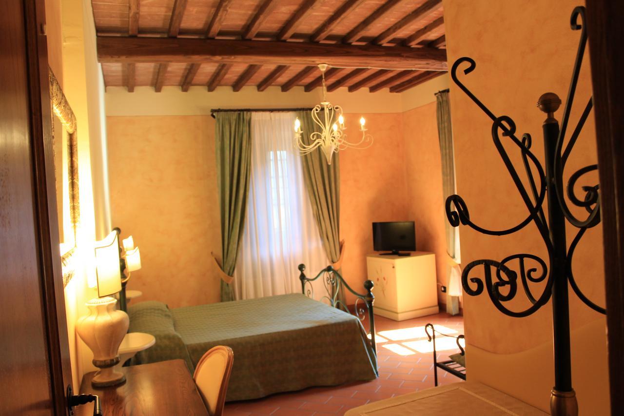 Il Colombaio Winery & Vakantieboerderij Monteriggioni